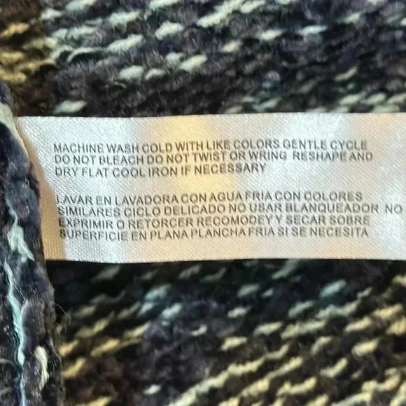 By Design Long Sleeve Cable Neck Sweater - Size L - Picture 10 of 10